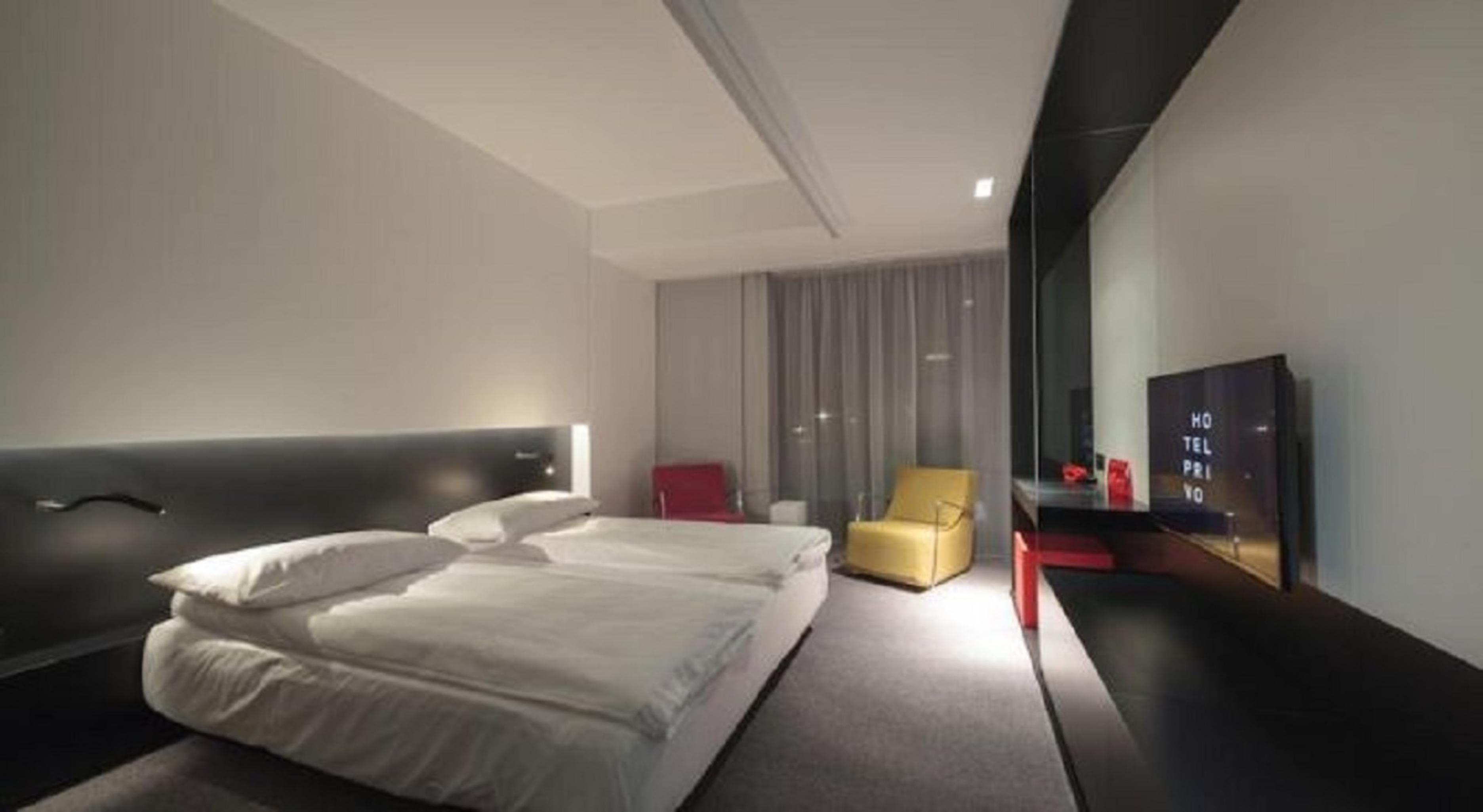 Târgu-Mureş Hotel Privo מראה חיצוני תמונה