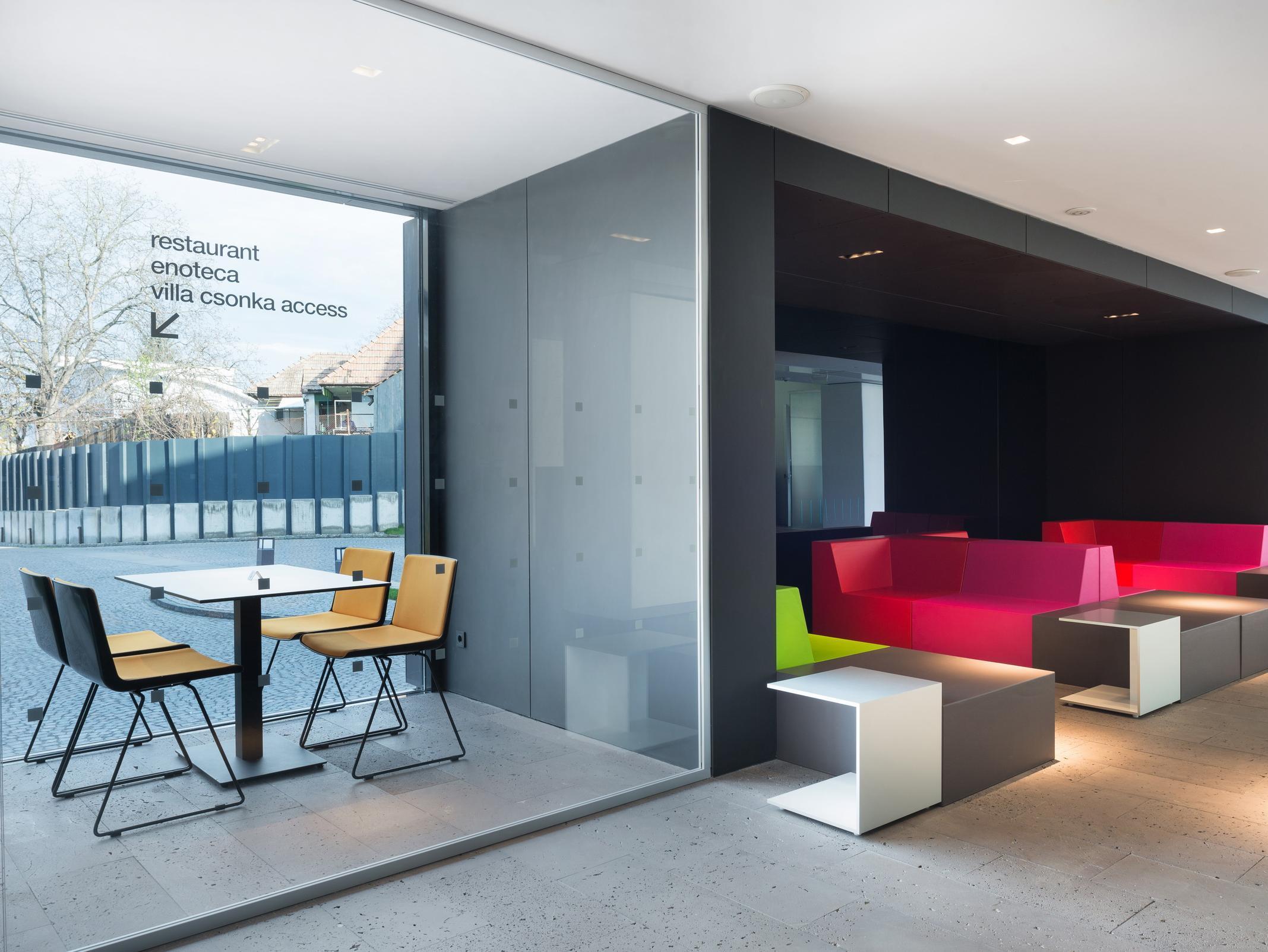 Târgu-Mureş Hotel Privo מראה חיצוני תמונה